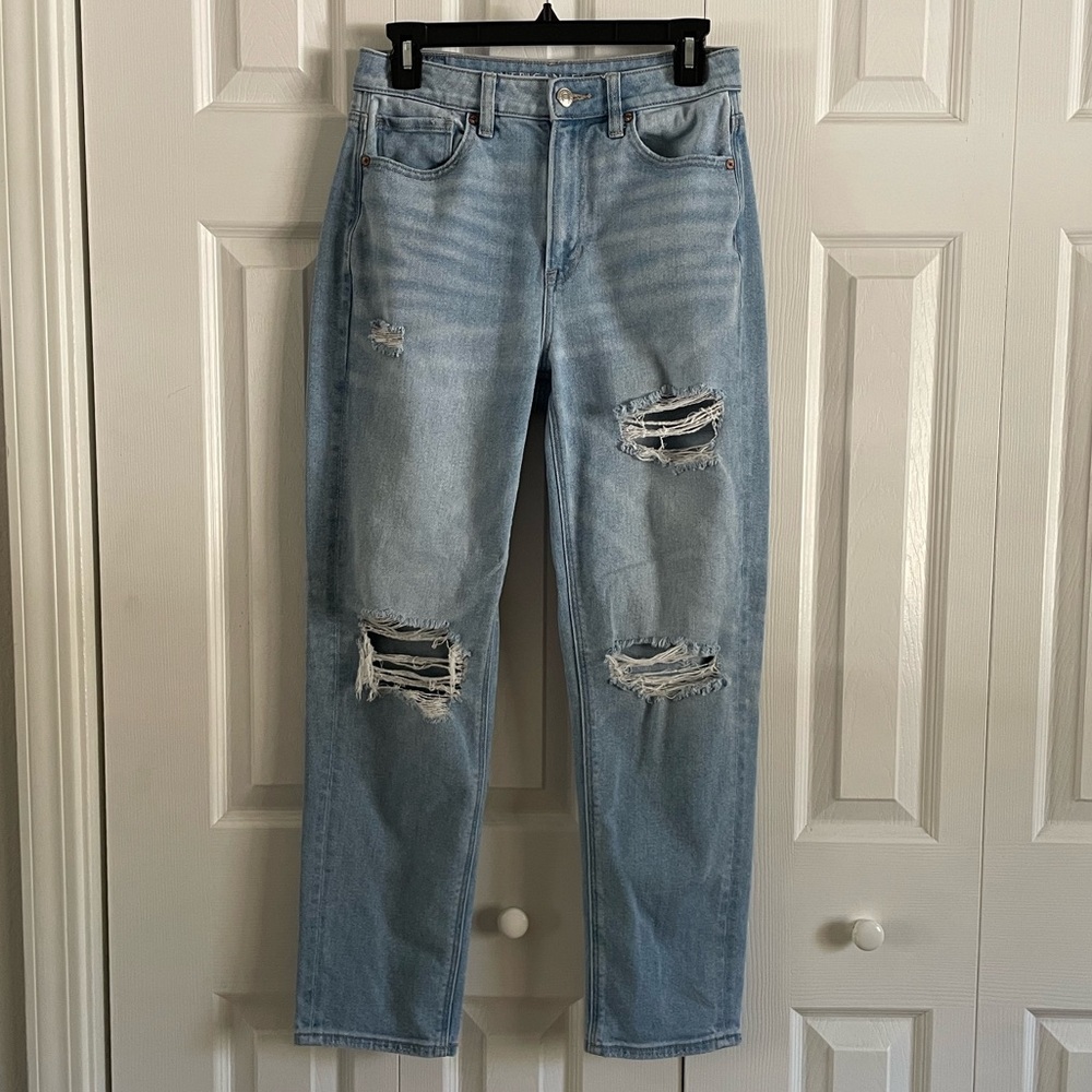 American Eagle Mom Jeans